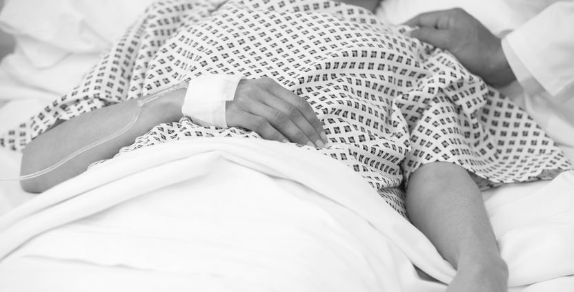 의식불명 어머니 병원에 입원 시켜 놓고 홀연히 사라진 아들⋯무슨 죄? 기사 관련이미지