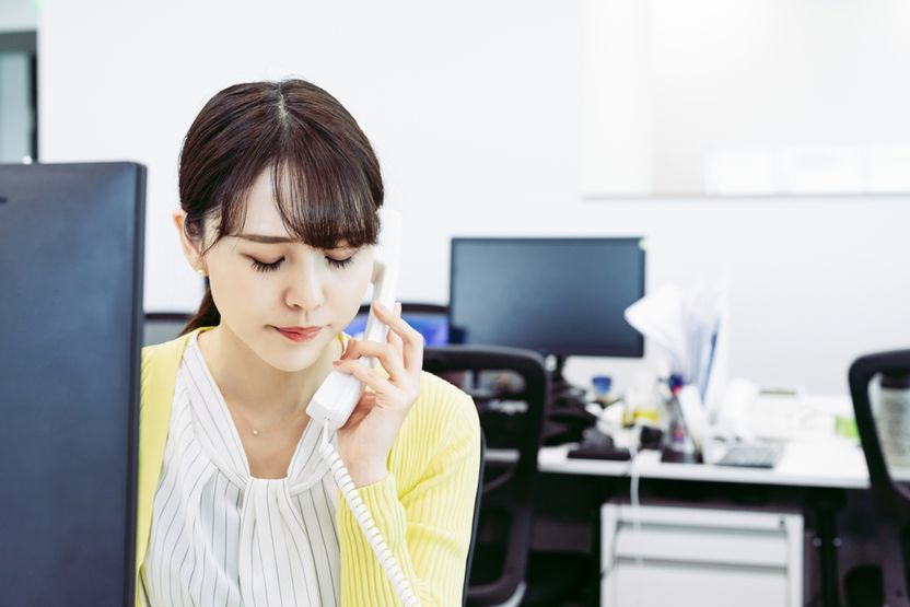 '따르릉' 6개월째 클레임 거는 고객⋯언제까지 받아줘야 하나요? 법으로 막을 순 없나요? 기사 관련이미지