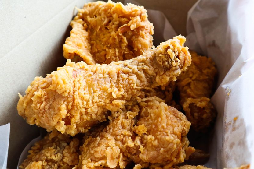 큰마음 먹고 인수한 치킨집, 그런데 다음 달부터 주변이 재개발된다고요? 기사 관련이미지
