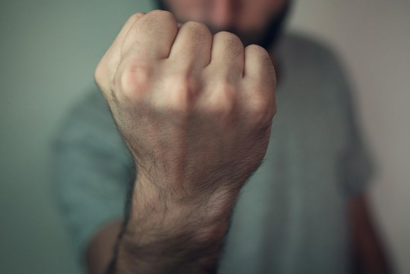 "상대방이 화나게 해서 흉기 휘둘렀다" 감형받을 수 있는 요소일까 기사 관련이미지