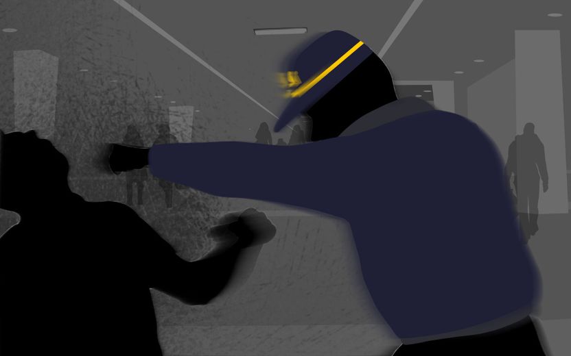 경찰 앞에서도 "벌금만 내면 된다"며 사람 때린 남성⋯그를 이렇게 만든 건 법이다 기사 관련이미지