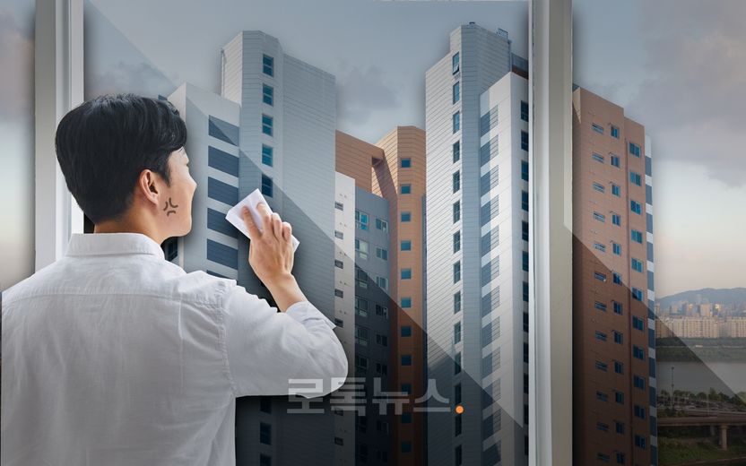 베란다에서 보이던 아름다운 산 전망, 앞 건물이 들어오며 90%를 가렸다 기사 관련이미지