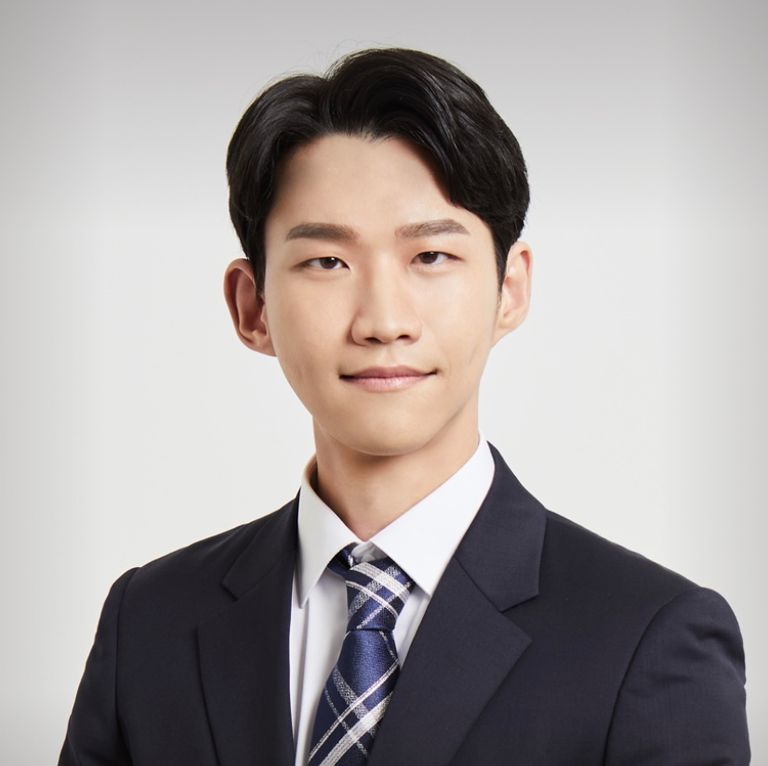 '법무법인 초석'의 권영국 변호사. /로톡DB