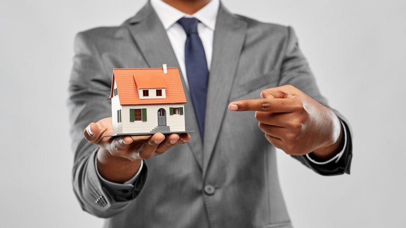 평생 같이 일해 장만한 집, 남편이 '자기 명의'라며 독단적으로 처분하려 해요 기사 관련이미지