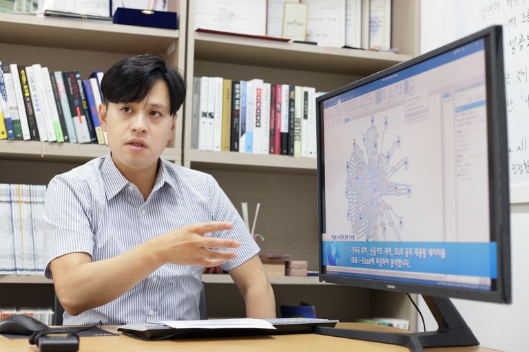 "역학조사 현장으로 보내달라"며 자원해 질병관리청으로 건너간 경찰관들. 이들을 이끈건 경찰대 치안데이터과학연구센터장이었다. /안세연 기자