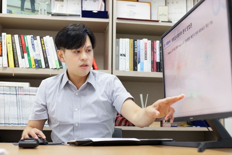 김 센터장은 해외 데이터 분석 프로그램을 국내에 도입해 지능형 수사정보분석 체계를 만들었다. /안세연 기자