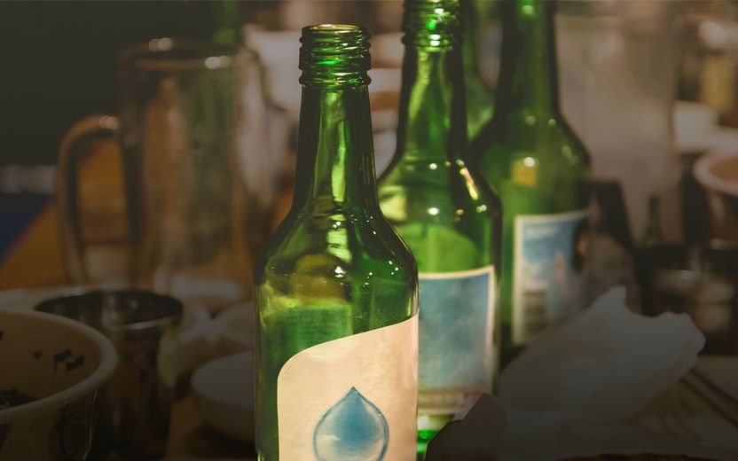 "거짓말 고쳐주겠다"며 맥주잔에 소주 채워 15번 연속으로 마시게 한 10대 기사 관련이미지