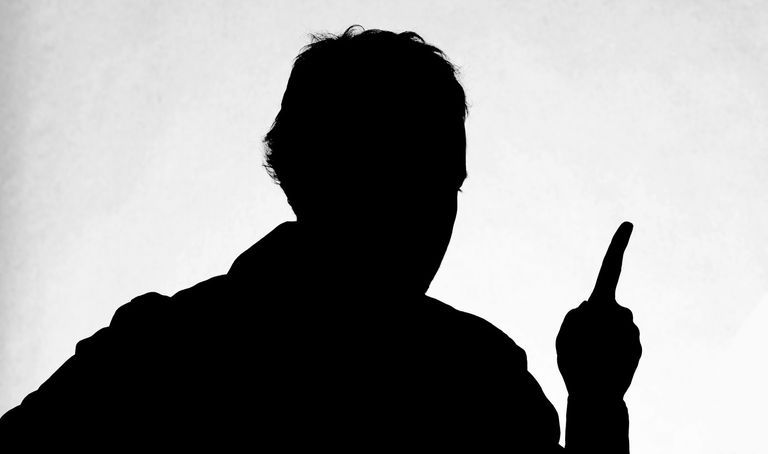 '온라인수업 준비 못한다'며 초등학생 아들 구타한 아버지…징역 1년 실형 기사 관련이미지