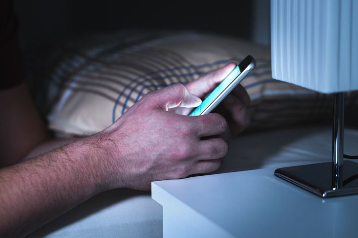 "내가 누구게?" 술 취해 지인에게 한 장난 전화, 처벌받을 수도 있다는데… 기사 관련이미지