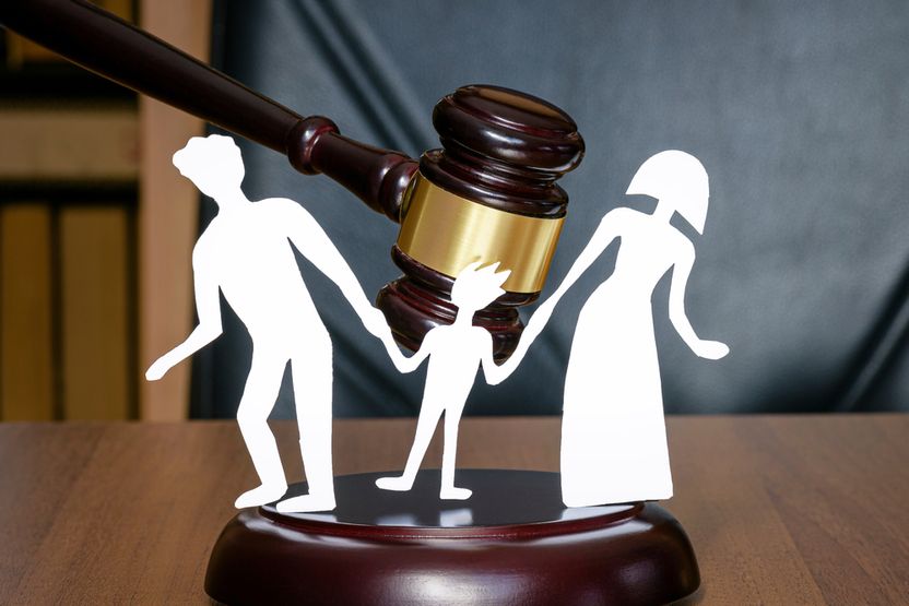 전과자에, 아이한테 관심도 없는 아빠…'친권 박탈' 가능할까요 기사 관련이미지