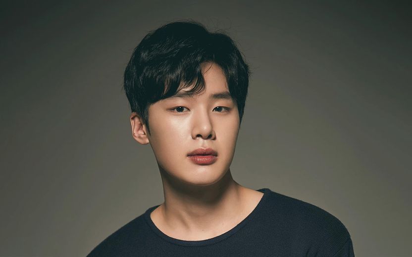'학교 폭력' 아니라더니…"커터칼은 안 들었지만, 발로 가슴은 밀었다" 기사 관련이미지