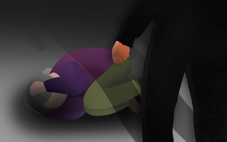 쳐다봤다고 노인을 정신 잃을 정도로 때려 수술까지 받게 한 남성…처벌은 집행유예 기사 관련이미지