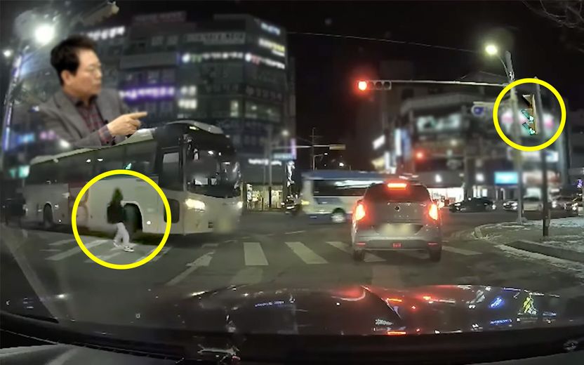 보행자 지나는데 '노룩' 우회전…사람 안 쳤으니 안심이라고요? 기사 관련이미지