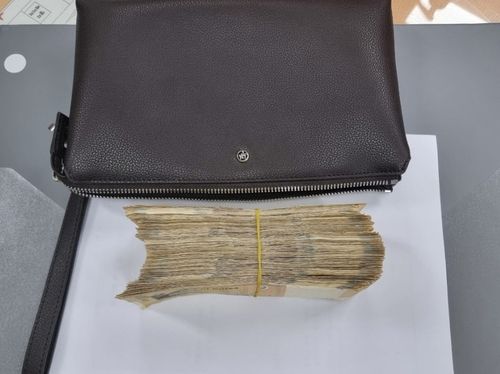 "그건 할머니 수술비인데요…" 택시에 2000만원 두고 내린 20대의 정체 기사 관련이미지