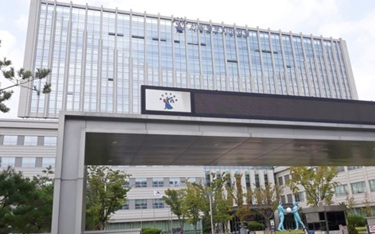 화장품 다단계 사기로 '1조원' 피해…1심서 최대 징역 20년, 벌금 10억원 기사 관련이미지