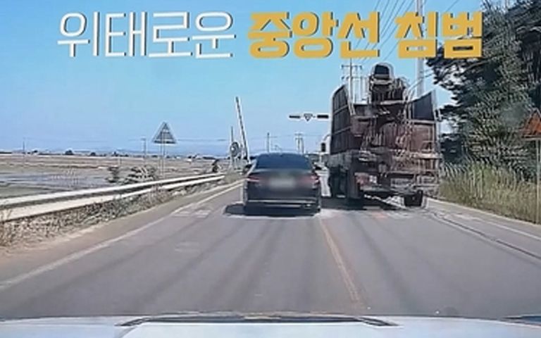 차량 훔쳐 시속 150km로 달아난 겁 없는 10대 3명…추격전 끝에 검거 기사 관련이미지
