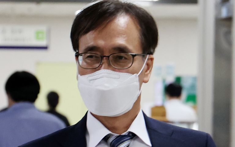 '한동훈 독직폭행' 정진웅 "'친정' 검찰에 많이 서운하고, 피해자에게 미안하다" 기사 관련이미지