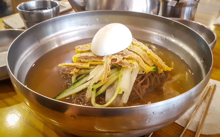 김해 냉면집에서 집단식중독…배달시켜 먹은 60대는 3일 만에 사망 기사 관련이미지