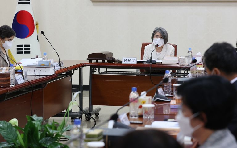 친족·주거침입 성폭행범은 최대 징역 15년…'2차 가해' 성범죄자도 가중 처벌 기사 관련이미지