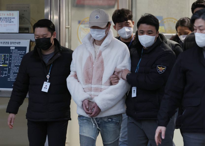 폭행·감금·고문 판친 공포의 '부동산 분양합숙소'…가혹행위 일당 대부분 실형 기사 관련이미지