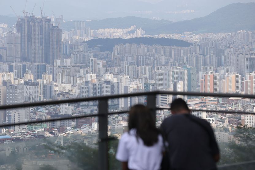 서민 주거 안정 위해 만들어졌지만, 그렇지 못한 '공공임대' 아파트 분양전환가 기사 관련이미지