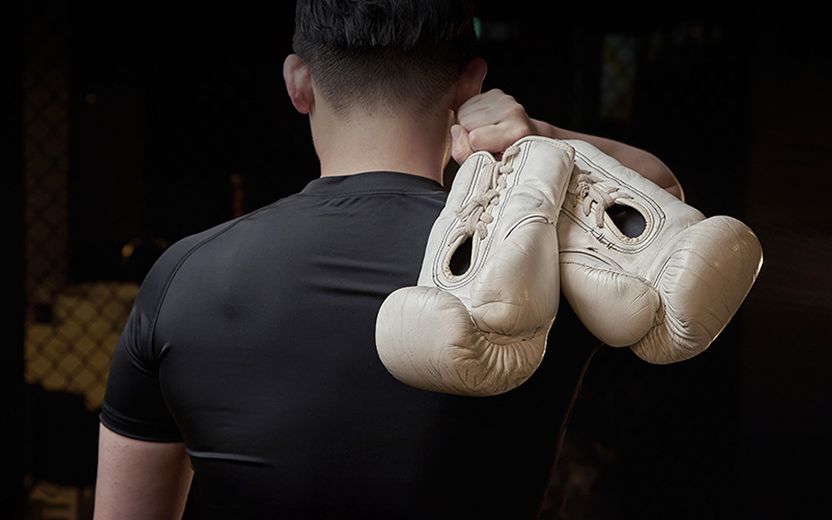 그의 아버지는 넘어져 죽은 게 아니었다…'태극마크' 복싱선수의 거짓말 기사 관련이미지