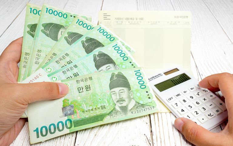 직장인들, 1달에 2000원씩 더 낸다…내년 건강보험료율 첫 7%대 기사 관련이미지