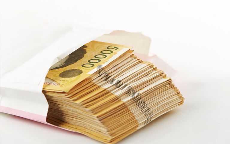 "부모님이 돌아가셨어요"…사장도, 동료도 속여 챙긴 2000만원 기사 관련이미지