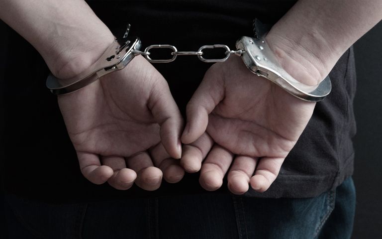 쓰레기 때문에 다투던 중국인, 알고 보니 7년 전 화장품 가게 강제추행범 기사 관련이미지