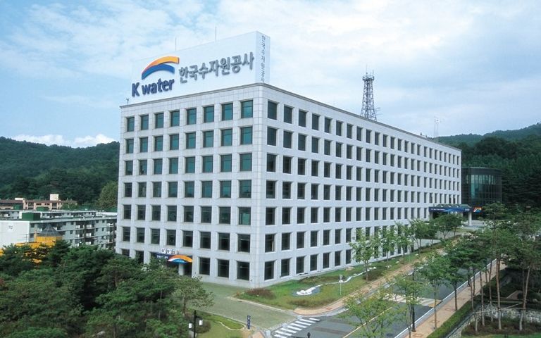 '85억 횡령' 한국수자원공사 직원, 숙소 보증금 2억도 챙겨 도박에 썼다 기사 관련이미지