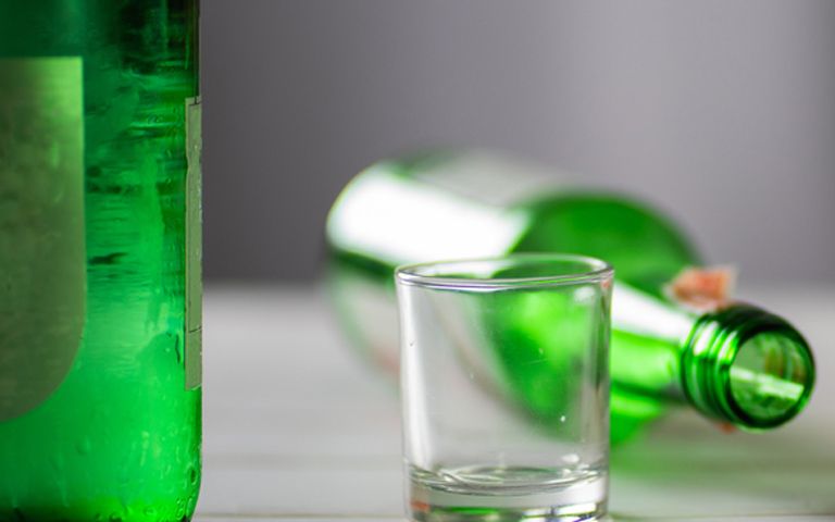 음주운전 사고 낸 뒤…지인에게 "빈 소주병 구해달라"고 한 까닭 기사 관련이미지