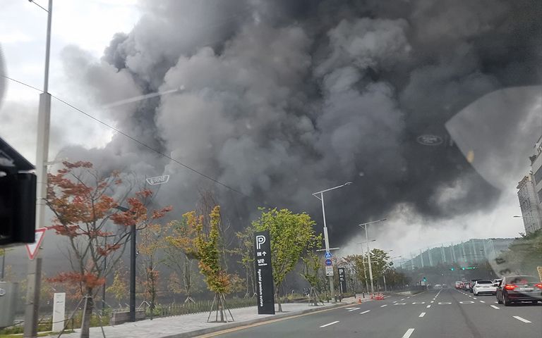 대전 현대프리미엄아울렛 화재로 4명 숨져…중대재해처벌법 검토 기사 관련이미지