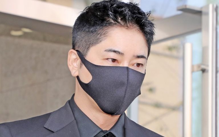 '스태프 성폭행' 강지환, 드라마 하차로 발생한 손해 53억 문다…대법원서 판결 확정 기사 관련이미지