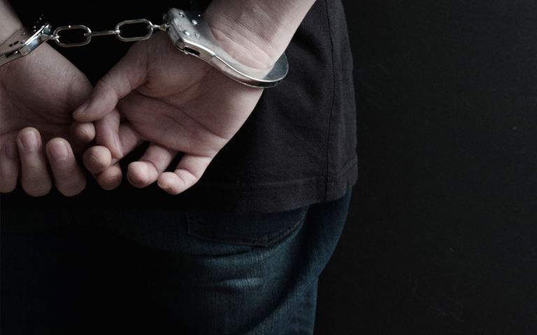 서울 광화문 한복판에서 마약 사들인 중학교 교사, 집행유예 기사 관련이미지