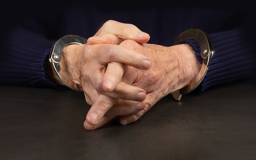 첫째 딸 성추행, 둘째 딸 성폭행, 딸 친구 성추행…'징역 20년'에 바로 항소 기사 관련이미지