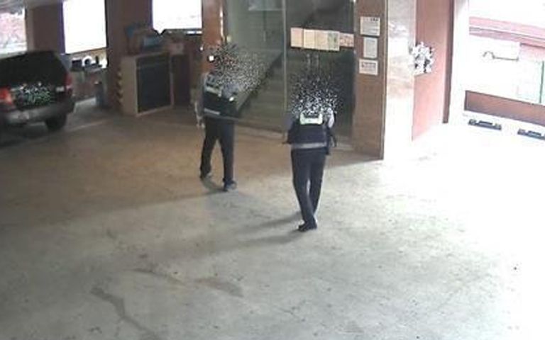 "난 무전 하려고"·"난 블랙아웃"…'인천 흉기난동' 부실 대응 경찰 2명, 결국 재판에 기사 관련이미지