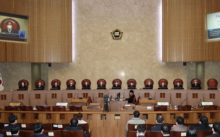 전동킥보드 음주운전 재판 중 처벌 가볍게 법 개정됐다면…대법 "무조건 신법 적용" 기사 관련이미지