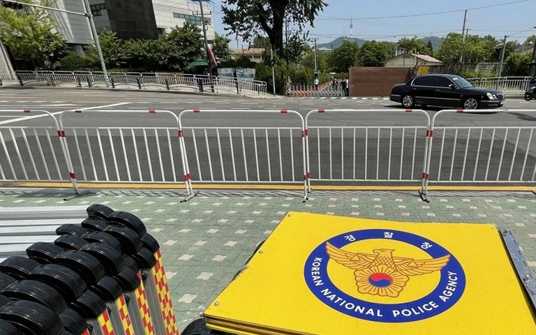 헌법재판소 "대통령 관저 100m 내 집회 금지, 헌법불합치" 기사 관련이미지