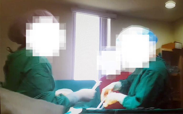 의사가 나가면…어김없이 간호조무사가 환자 배 꿰맸다 기사 관련이미지