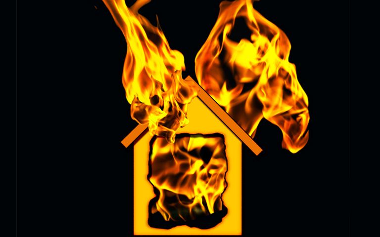 따뜻한 물 안 나오자…60대 세입자는 옥탑방에 불을 질렀다 기사 관련이미지