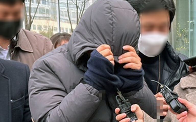 11.5억당 징역 1년? 115억 횡령한 강동구청 공무원, 징역 10년 확정 기사 관련이미지