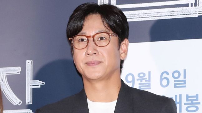 이선균, 유흥업소 여실장 집에서 여러 차례 대마…피의자 전환 기사 관련이미지