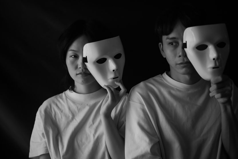 15년 전 외국인과 위장 결혼…아직도 서류상 '배우자'로 나오는데 어쩌지? 기사 관련이미지
