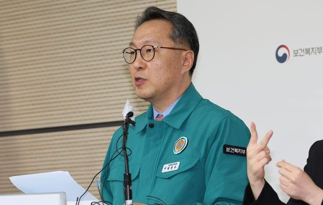 100개 병원 전공의 6,415명(55%) 사직서 제출…1,630명 근무지 이탈 기사 관련이미지