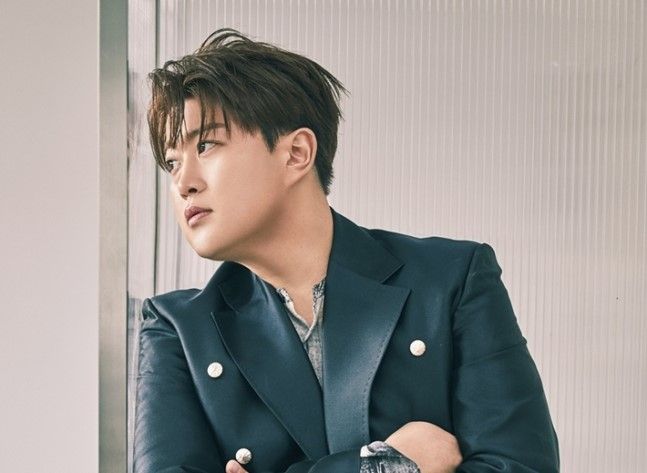 김호중 소속사 대표 “‘운전자 바꿔치기’ 내가 지시…음주 운전 절대아냐” 기사 관련이미지