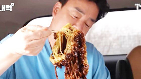 “내가 내 껄 디스해야 하네”…백종원, ‘홍콩반점’ 음식 먹고 한숨 기사 관련이미지