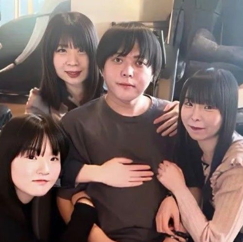 “일주일에 성관계 28회 이상, 자녀 54명이 목표”…아내 4명·여친 2명 있다는 일본 남 기사 관련이미지