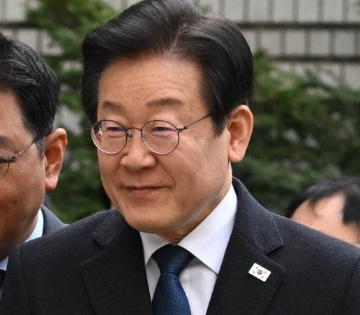 이재명, ‘위증교사’ 1심서 무죄…“위증교사 고의없어” 기사 관련이미지