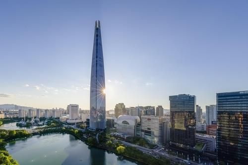 경찰, '롯데그룹 위기설' 지라시 작성·유포자 수사 착수 기사 관련이미지