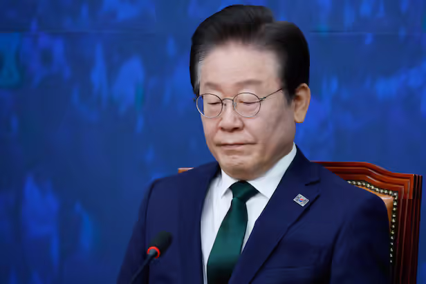 검찰, ‘경기도 법카 유용’ 이재명 불구속 기소…“1억 653만 원 사적 사용” 기사 관련이미지